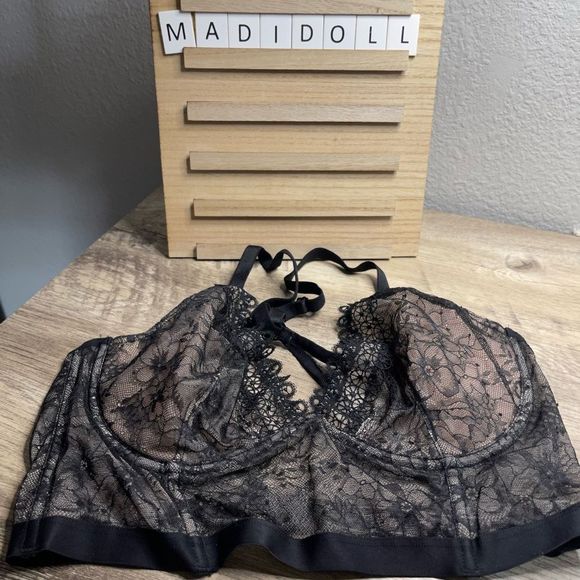 Victoria’s Secret Black Lace Unpadded Bralette Bra - Picture 1 of 3